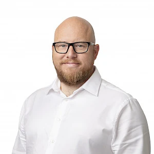Dr. Fredrik Salmén
